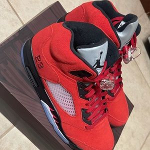 Jordan 5 Retro “Raging Bull Red”